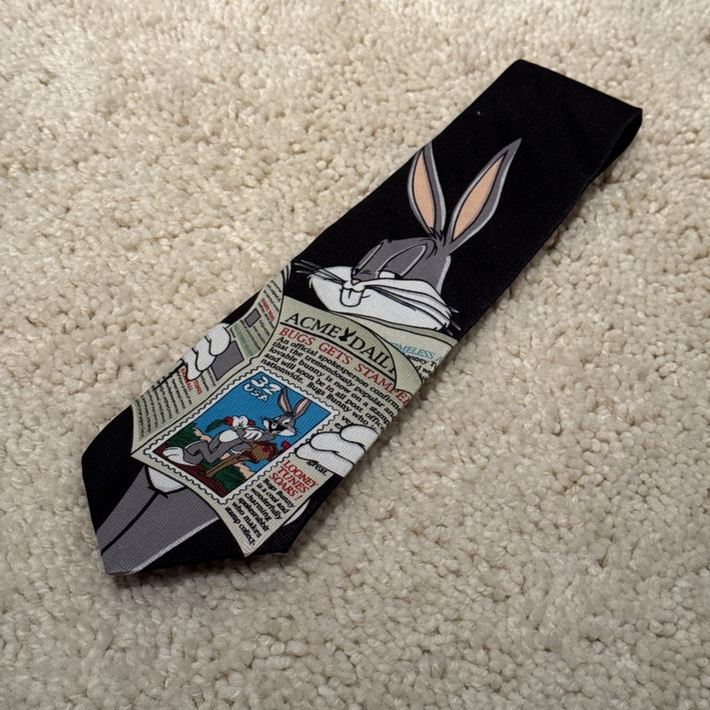 Looney Tunes Stamp Collection Bugs Bunny Reading Newspaper Tie 1997 Vintage 90s